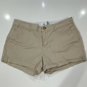 Old Navy Women's Cotton Chino Khaki Shorts 3” Inseam Size 4